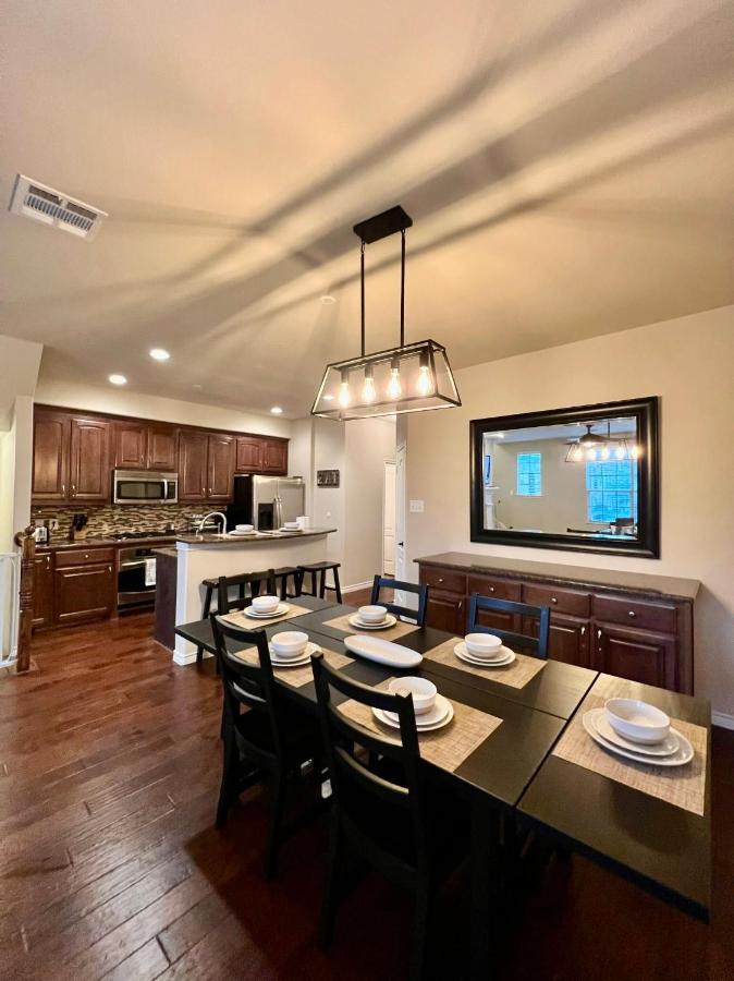 Luxury Legacy West Townhouse Βίλα Plano Εξωτερικό φωτογραφία