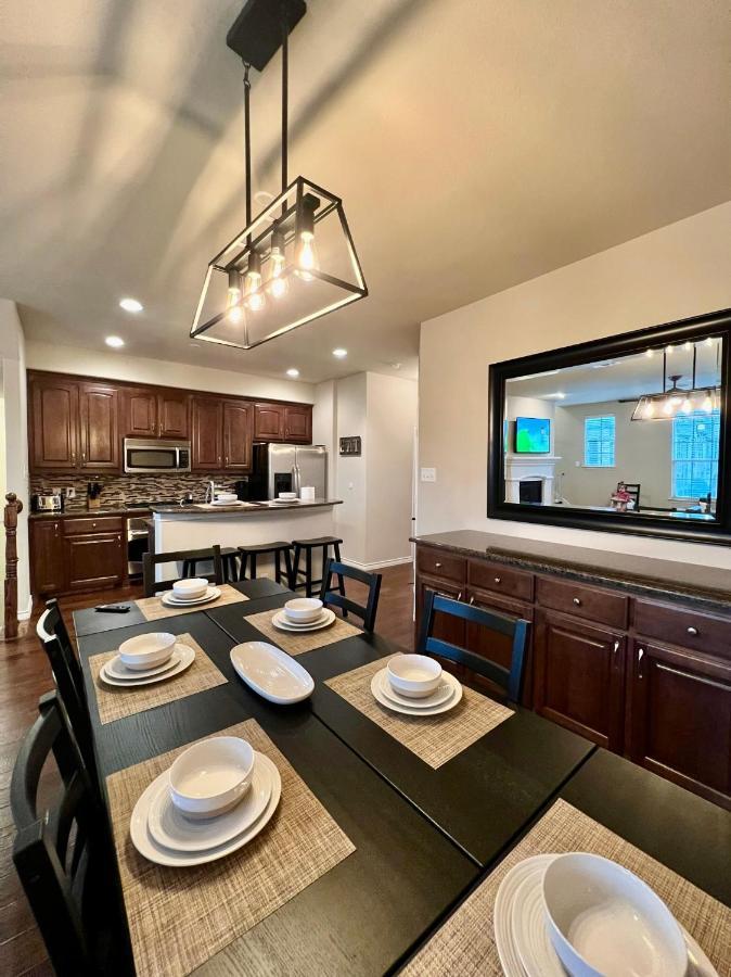 Luxury Legacy West Townhouse Βίλα Plano Εξωτερικό φωτογραφία